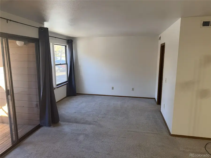 4284 S Salida Way #11, Aurora, CO 80013 - Image #3
