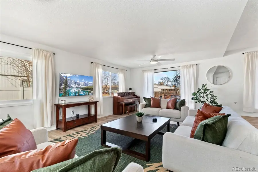 5533 Raritan Way, Denver, CO 80221 - Image #2