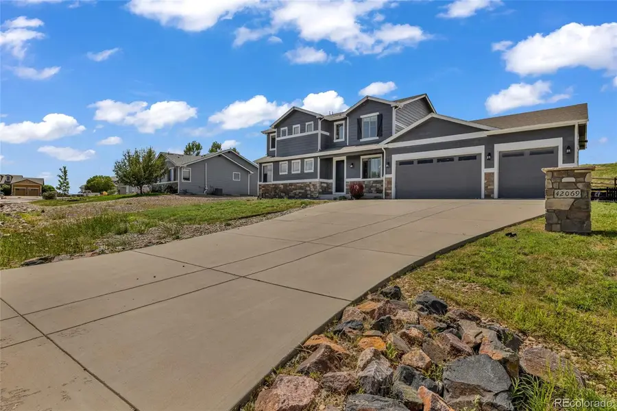 42069 S Pinehurst Circle, Elizabeth, CO 80107 - #2