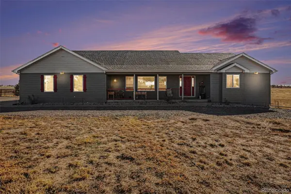 937 Snow Lake Court, Watkins, CO 80137