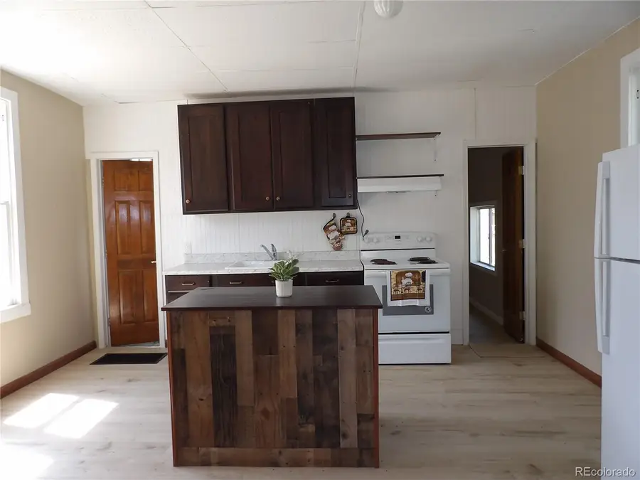 324 Lewis Avenue, La Junta, CO 81050 - #3