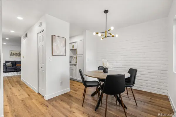 1060 S Parker Road #35, Denver, CO 80231