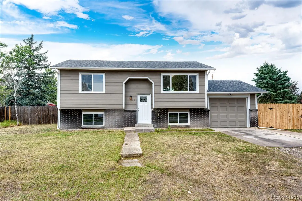 841 S Elbert Street, Elizabeth, CO 80107 - #1