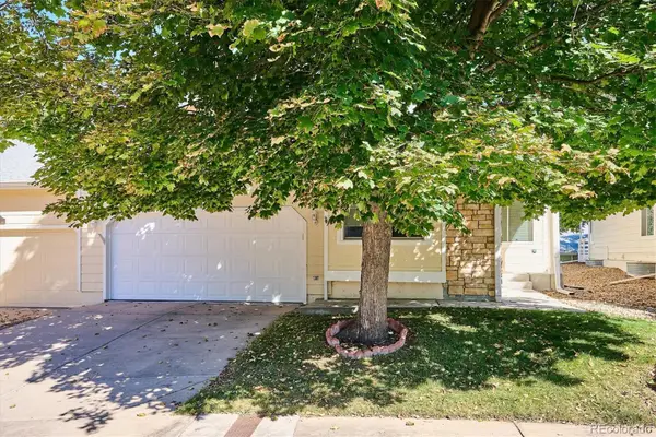 7 Dunbarton Court, Highlands Ranch, CO 80130