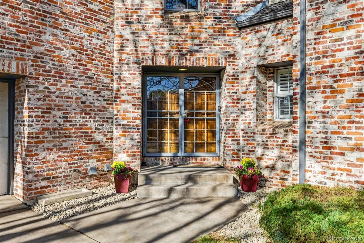 6282 S Iola Court, Englewood, CO 80111 - #1