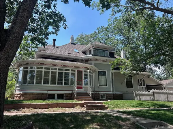 1102 3rd Avenue, Longmont, CO 80501