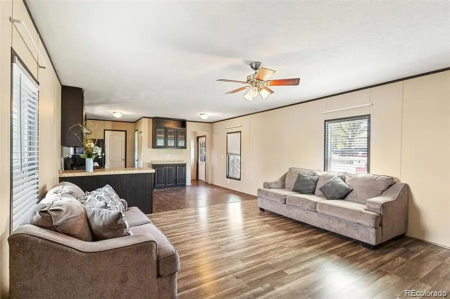 4211 E 100th Avenue, Thornton, CO 80229 - Image #3