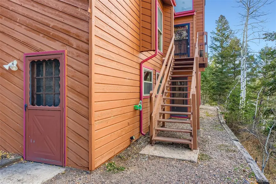 29526 Bronco Road, Evergreen, CO 80439 - Image #3