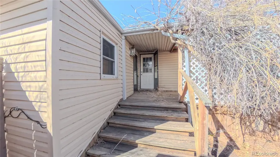 10 & 11 Royal M H Park, Byers, CO 80103 - #2