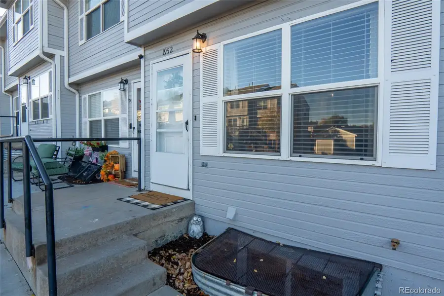 1952 Oakcrest Circle #5, Castle Rock, CO 80104 - Image #2