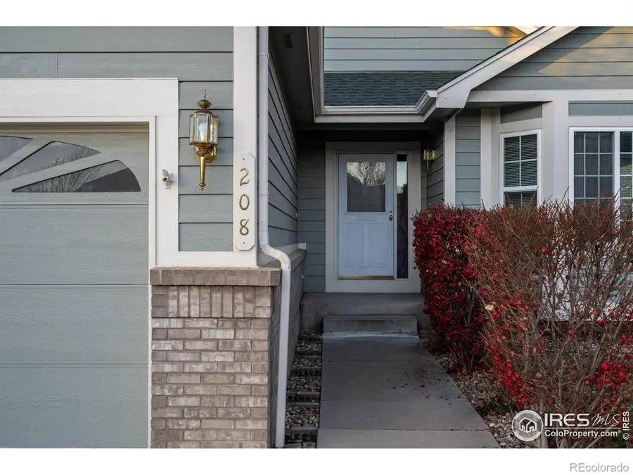 208 Egyptian Court, Fort Collins, CO 80525 - Image #2
