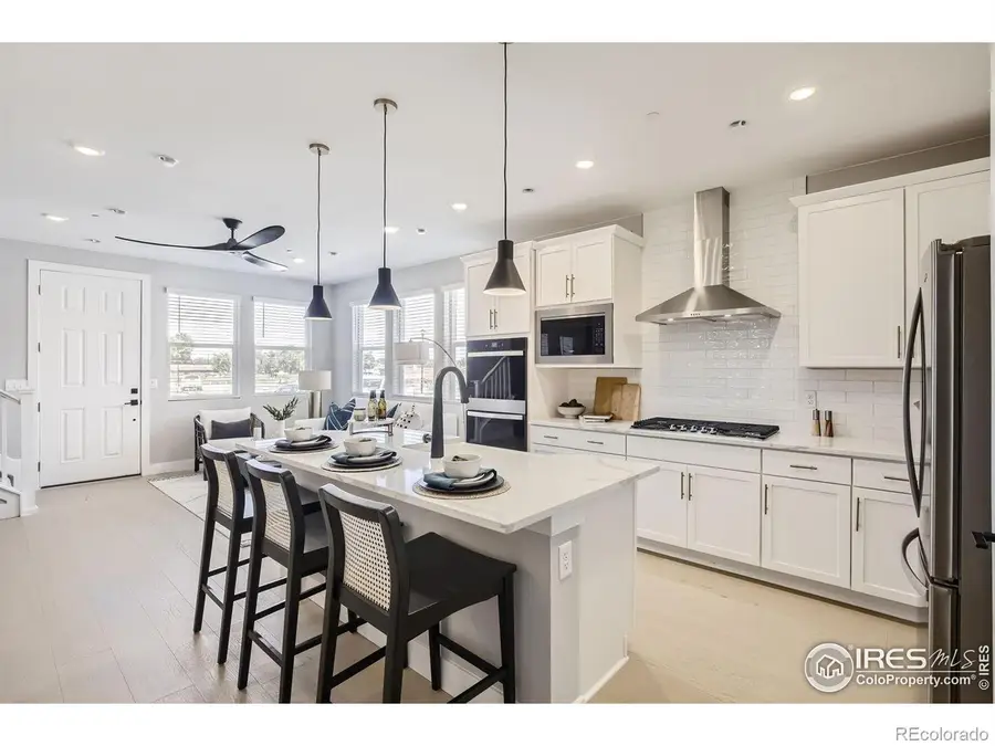 2801 Bear Springs Circle, Longmont, CO 80503 - Image #2