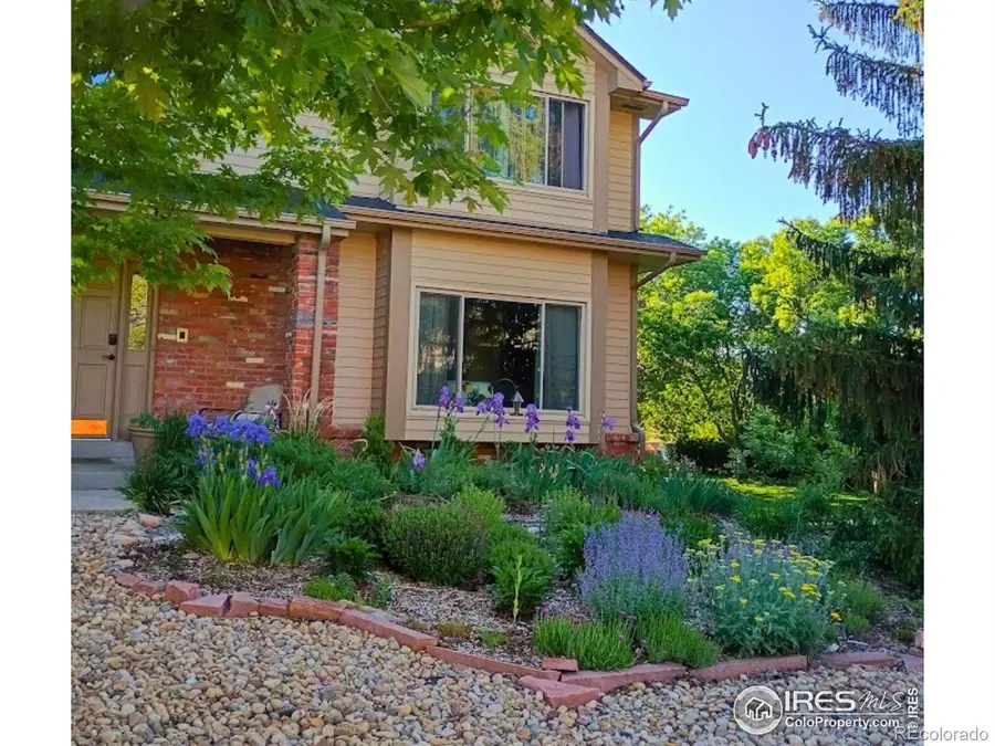 2253 Spinnaker Circle, Longmont, CO 80503 - Image #2
