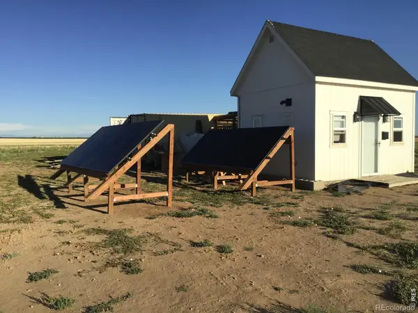 8551 Flint Ridge Street, Bennett, CO 80102