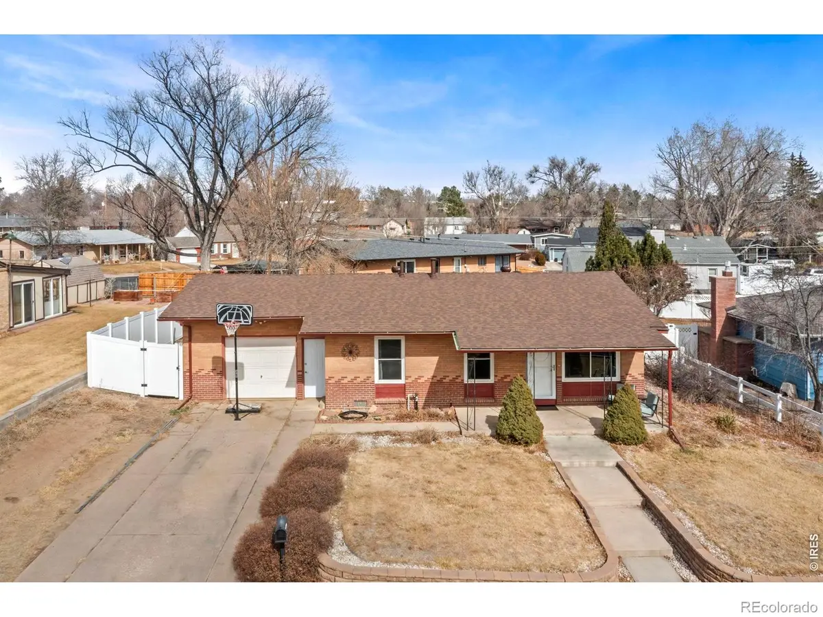 2413 W 25th St Rd, Greeley, CO 80634 - #1