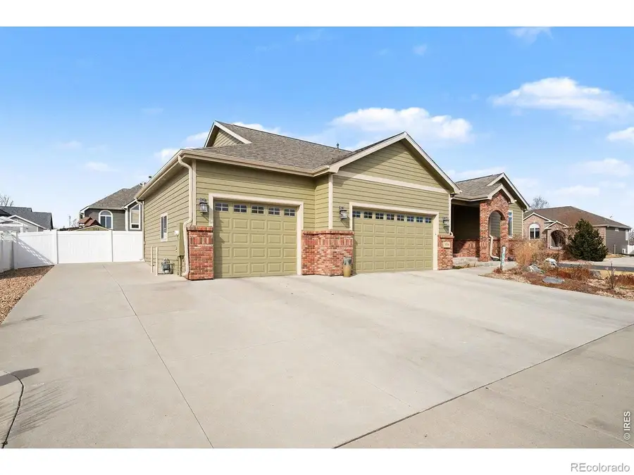 634 Madden Avenue, Johnstown, CO 80534 - #3