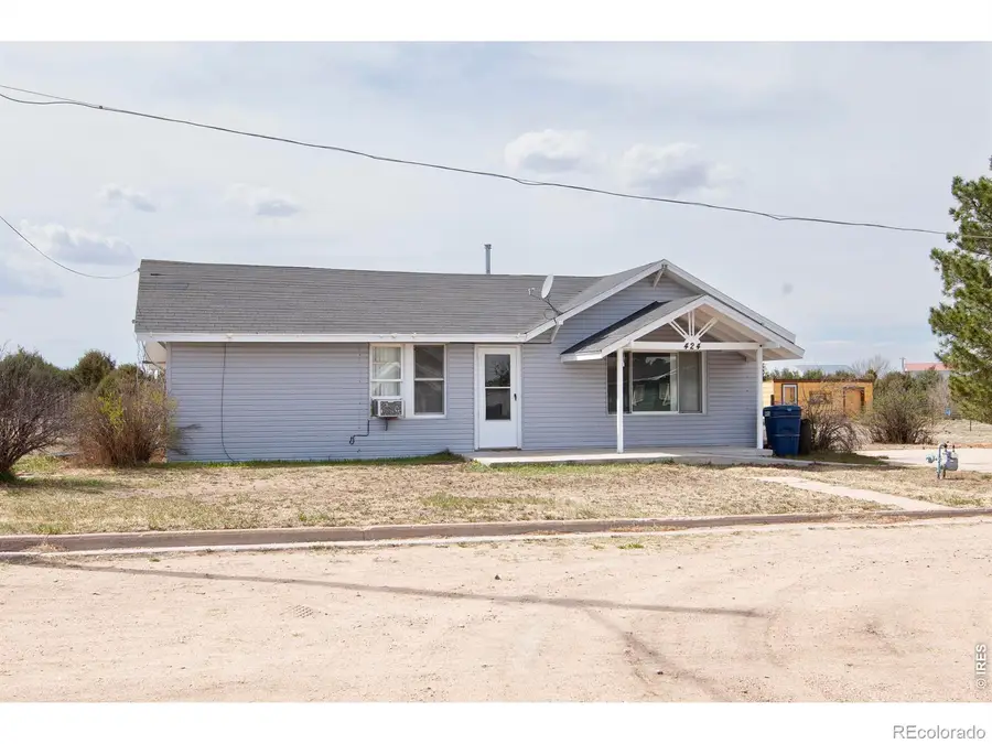 424 S Lincoln Avenue, Fleming, CO 80728 - #2