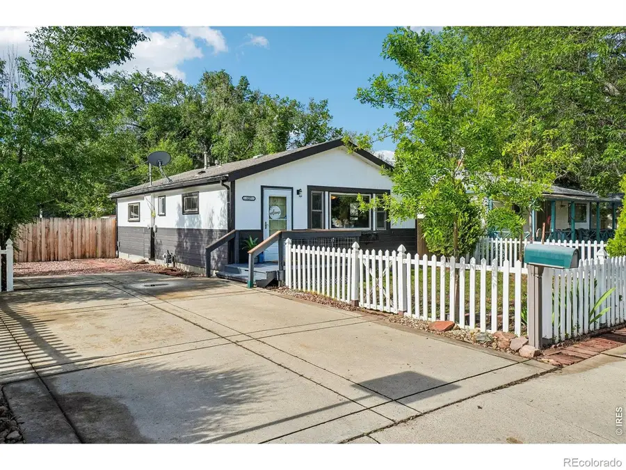 127 E Saint Clair Avenue, Longmont, CO 80504 - #3