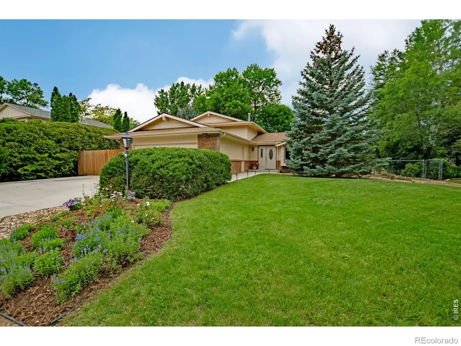 809 E Ridgecrest Road, Fort Collins, CO 80524 - #2