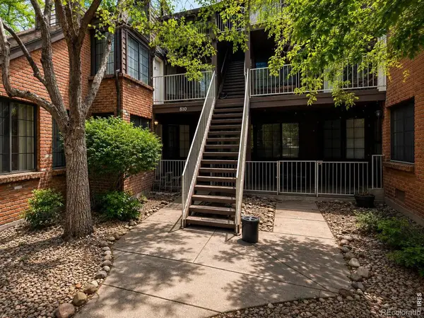 810 S Vance Street, Lakewood, CO 80226