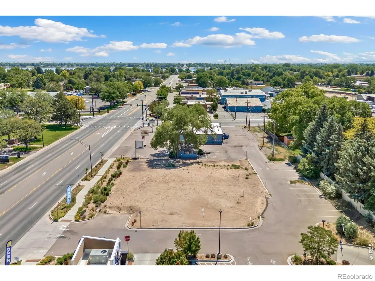 2004 W Eisenhower Boulevard, Loveland, CO 80537 - #1
