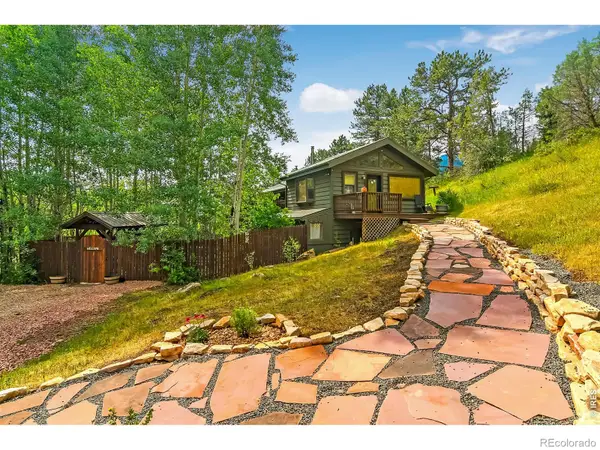 417 Dunraven Glade Road, Glen Haven, CO 80532