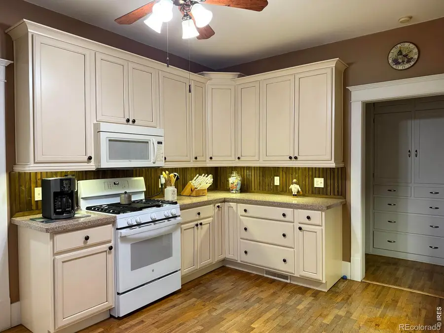 324 S Bowman Avenue, Holyoke, CO 80734 - #3