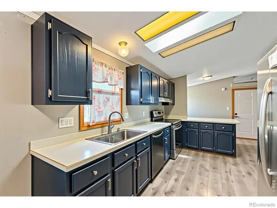 415 E Woodward Avenue, Keenesburg, CO 80643 - #3