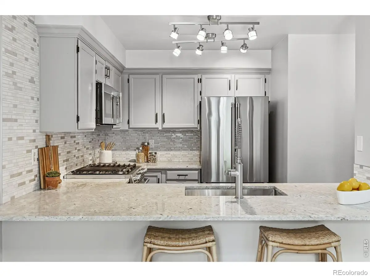 2892 W Long Circle #G, Littleton, CO 80120 - #1