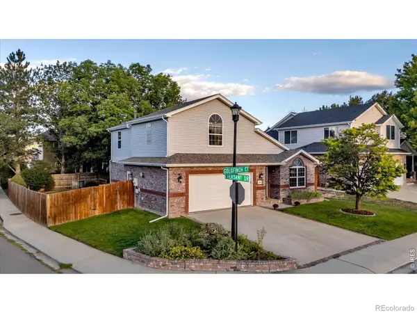 2082 Gold Finch Court, Longmont, CO 80503