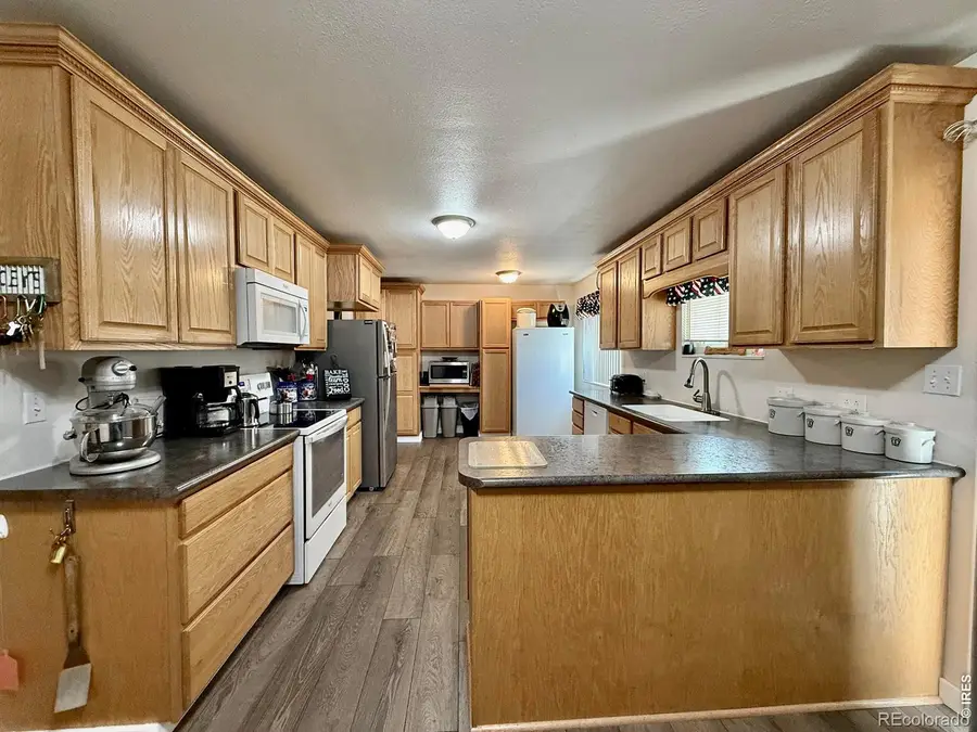 120 S Hickory, Yuma, CO 80759 - #2