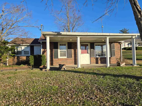 550 Old Broughton Road, Eldorado, IL 62930