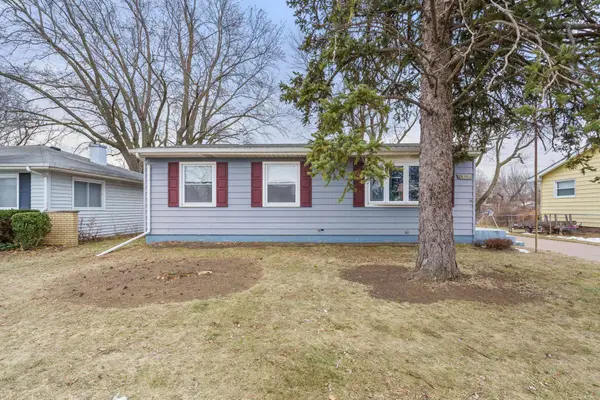 2827 W 13th St Street, Davenport, IA 52804