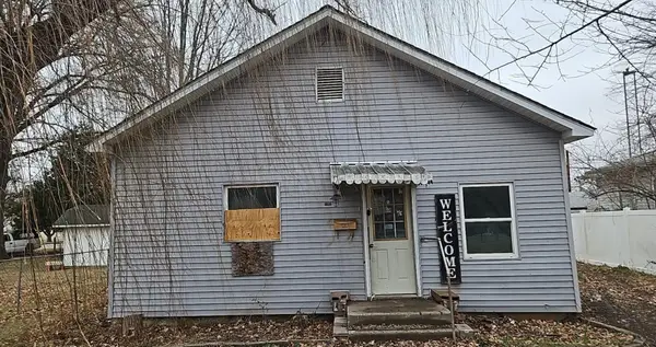 1203 W Oak Street, West Frankfort, IL 62896