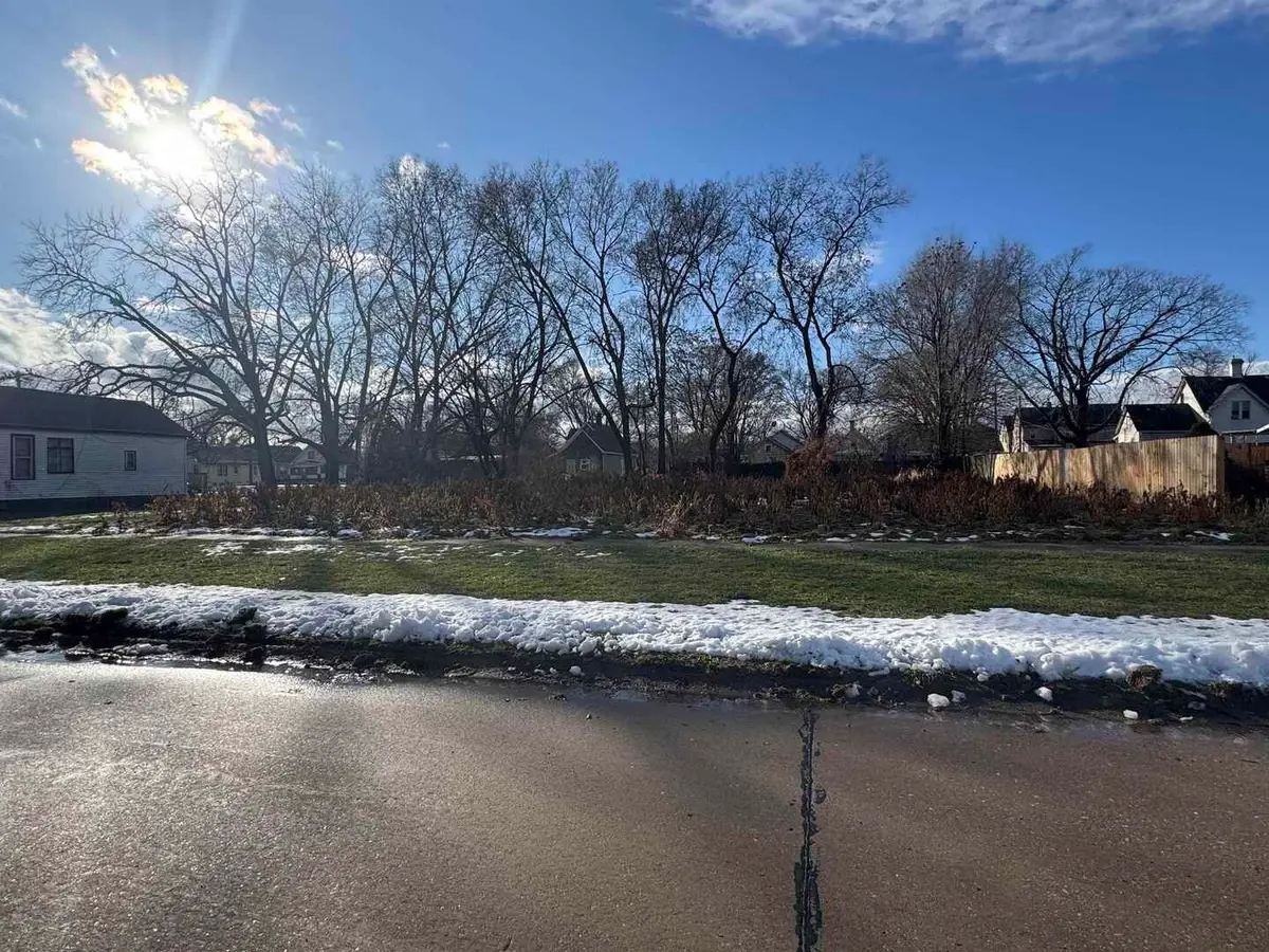 422 8th Street, Rock Island, IL 61201 - Image #1