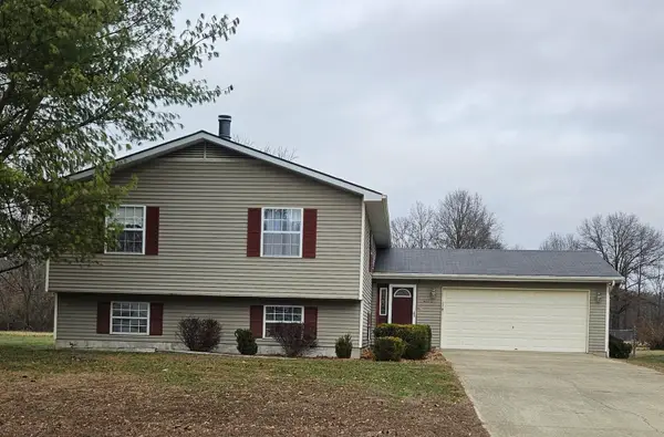 4412 Woodglen Lane, Mt Vernon, IL 62864