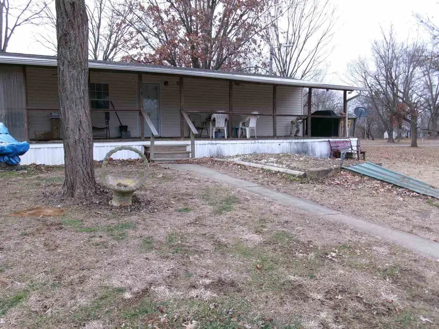 106 Ford Street, New Haven, IL 62867 - Image #2