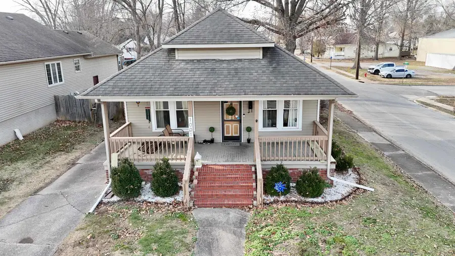 1001 S Jackson Street, Harrisburg, IL 62946 - Image #2