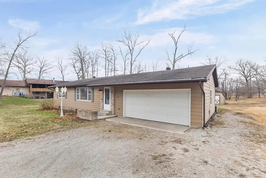 105 Hickory Grove Road, Salem, IL 62881 - Image #3