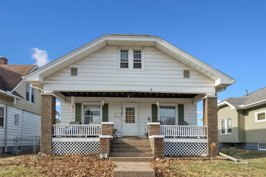 2128 N Sturdevant St Street, Davenport, IA 52804 - Image #2