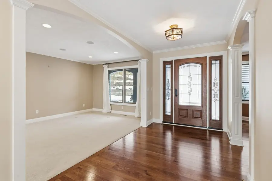 60 Custer Terrace, Bettendorf, IA 52722 - #2