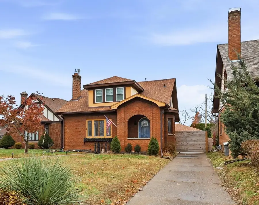 2911 21st Avenue, Rock Island, IL 61201 - Image #2