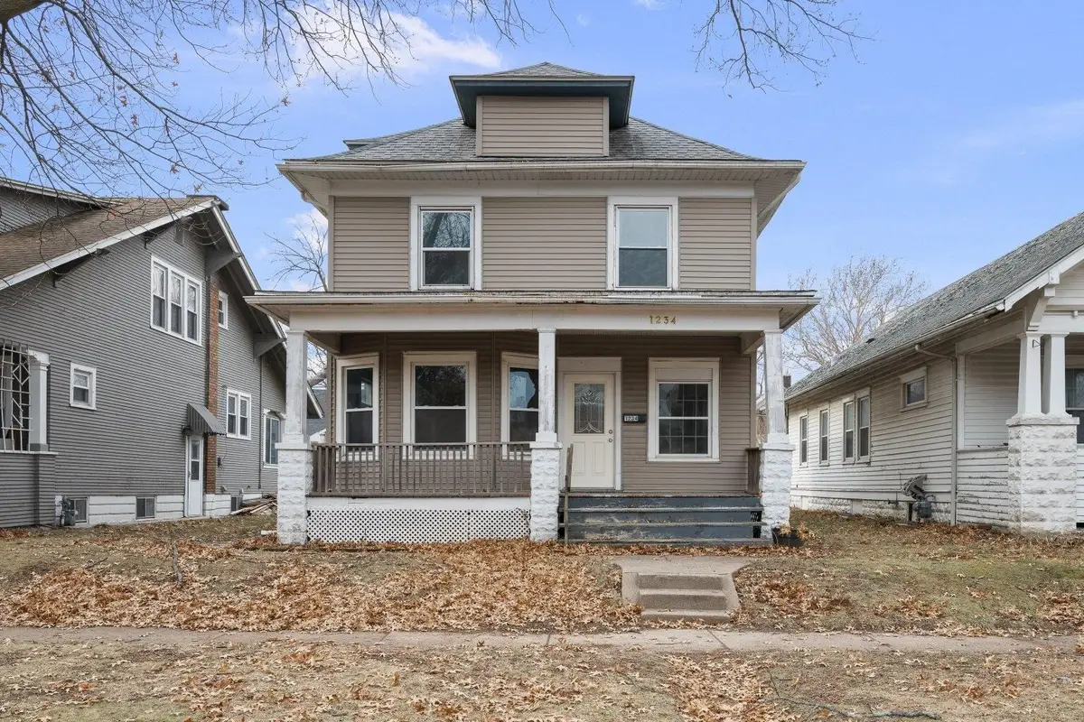 1234 12th Street, Rock Island, IL 61201 - #1