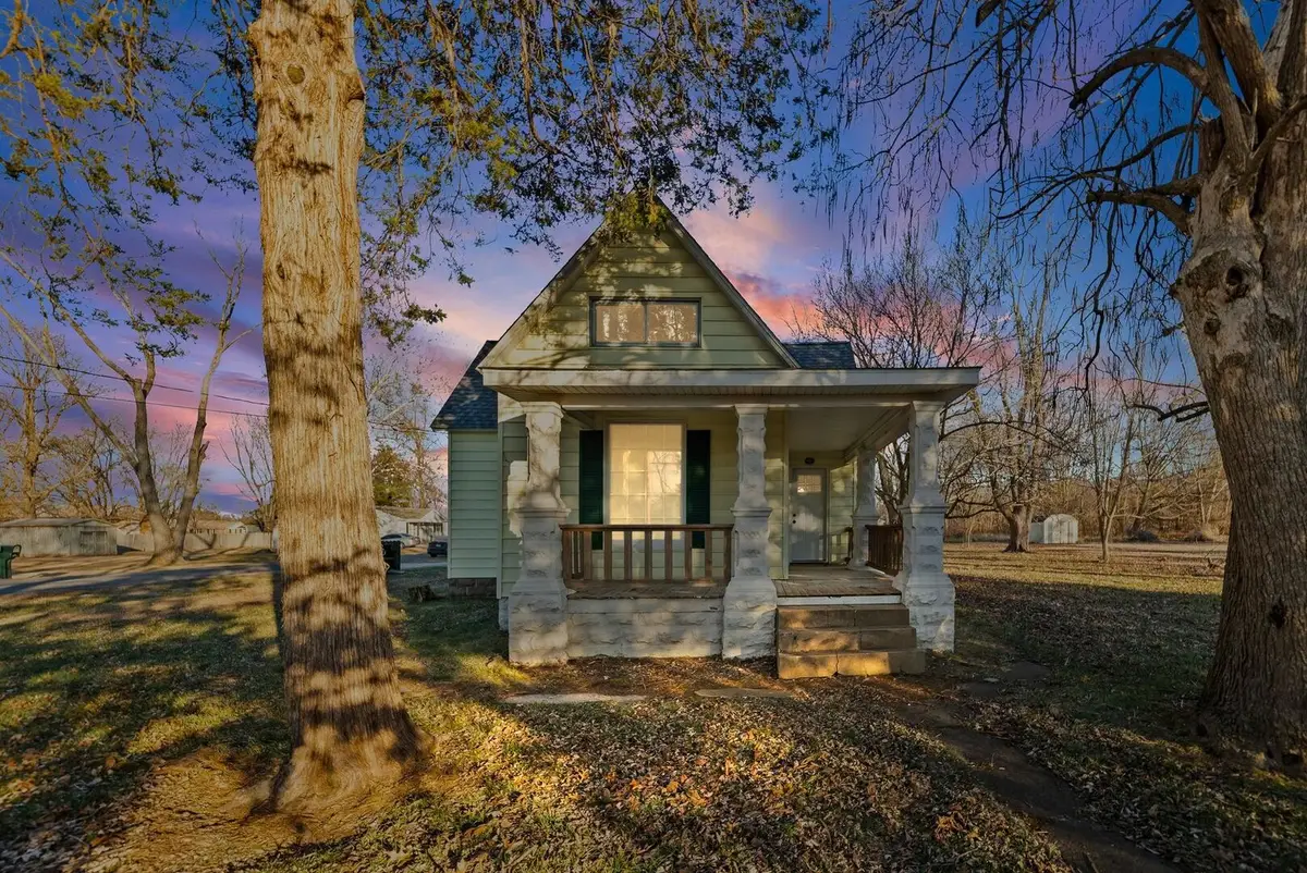 101 Marilyn Avenue, Centralia, IL 62801 - #1