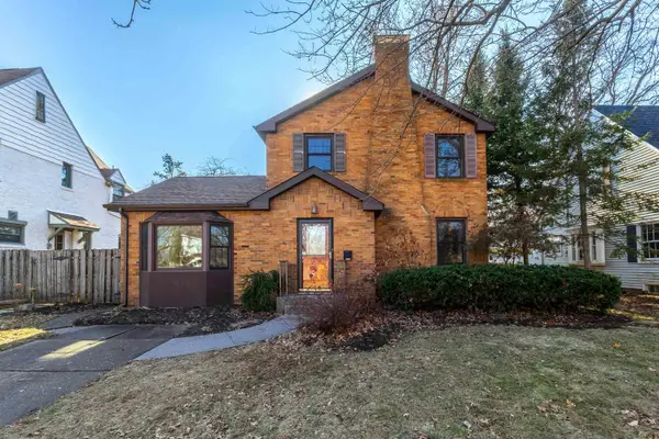 3019 E 18th Street, Davenport, IA 52803