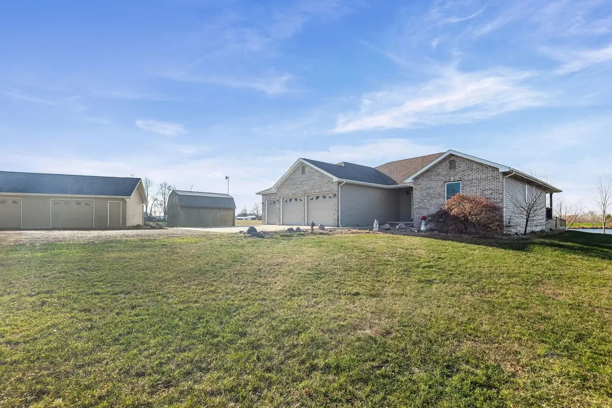 5476 Waterway Dr Drive, Pinckneyville, IL 62274 - #1