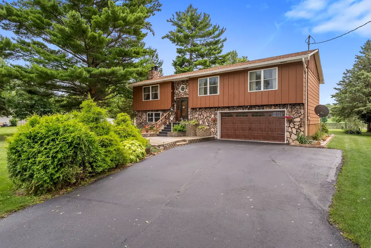 25622 1st Avenue, Hillsdale, IL 61257 - Image #1