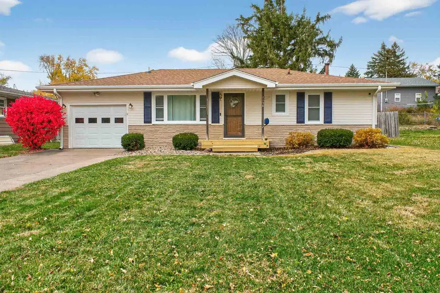 1136 4th Avenue N, Clinton, IA 52732 - Image #3