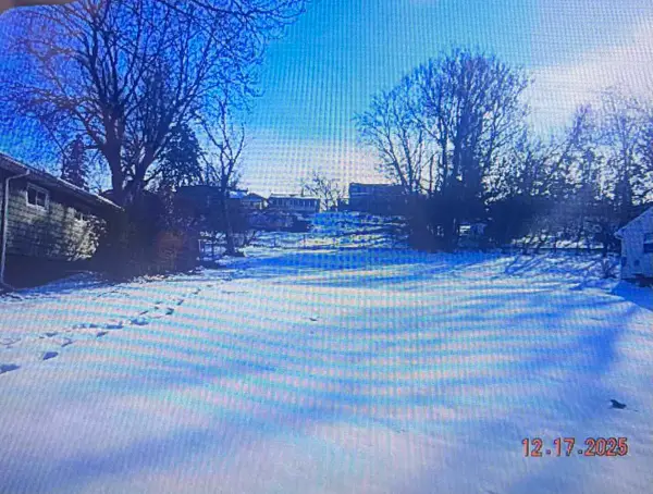 1111 Briarcliff Ln Lane #Lot 43, Clinton, IA 52722