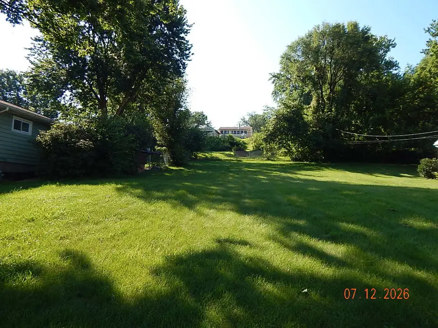 1111 Briarcliff Ln Lane #Lot 43, Clinton, IA 52722 - #3